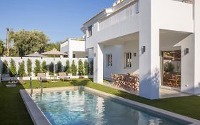 The Quad Luxury Villas