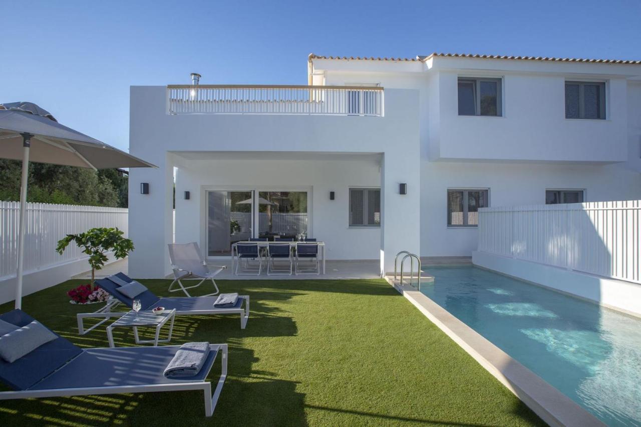 The Quad Luxury Villas Lygia  Exterior photo