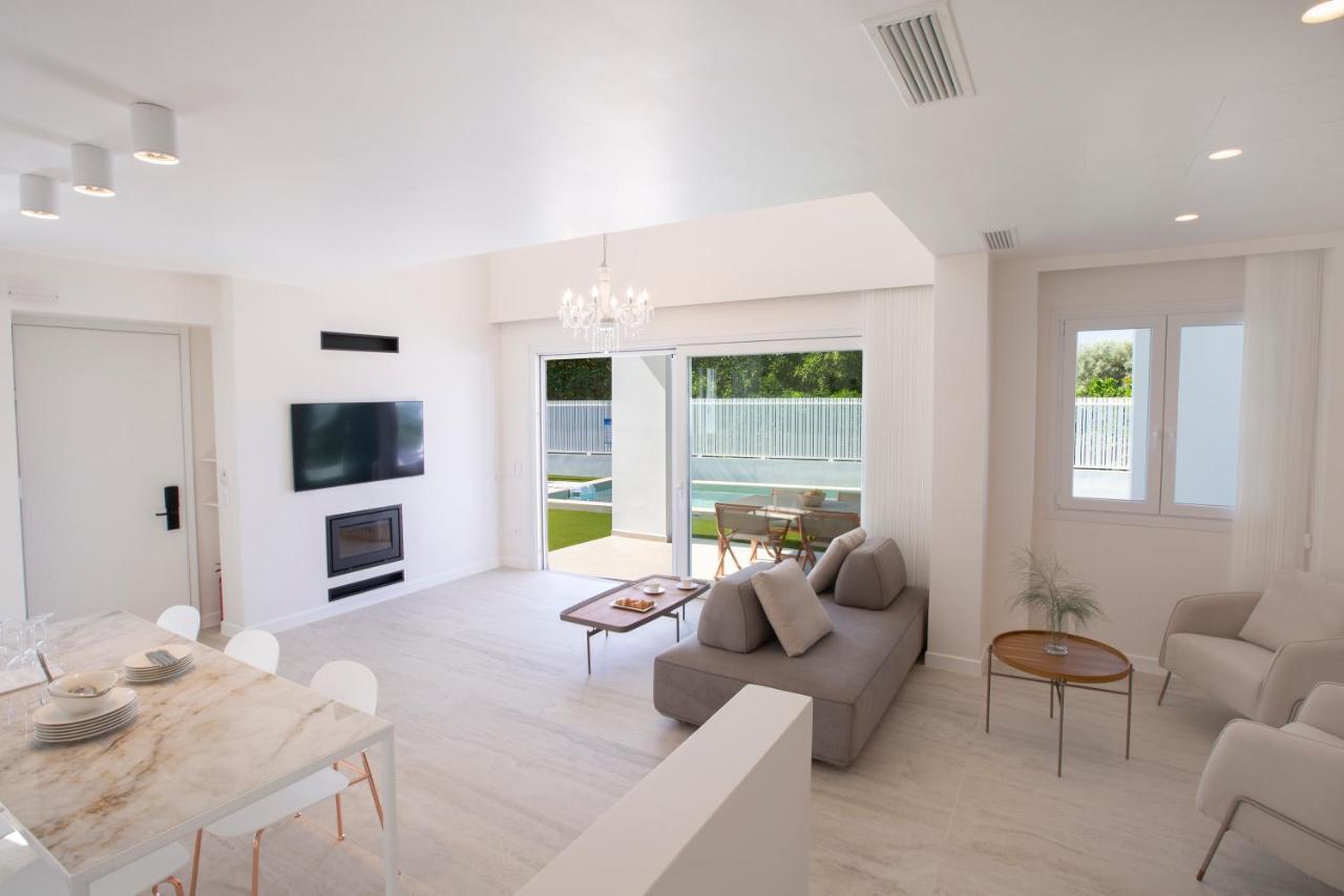 The Quad Luxury Villas Lygia  Exterior photo